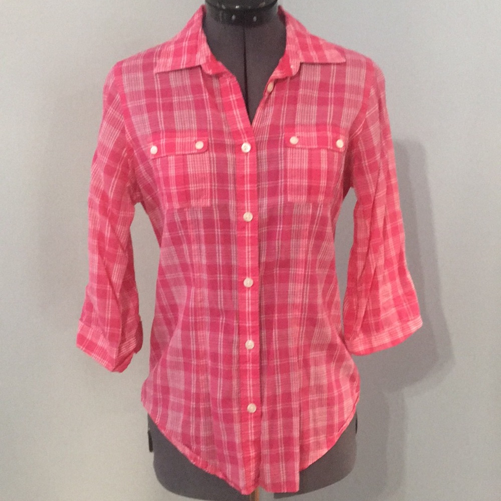 American Eagle Outfitters Pink Plaid Button Up